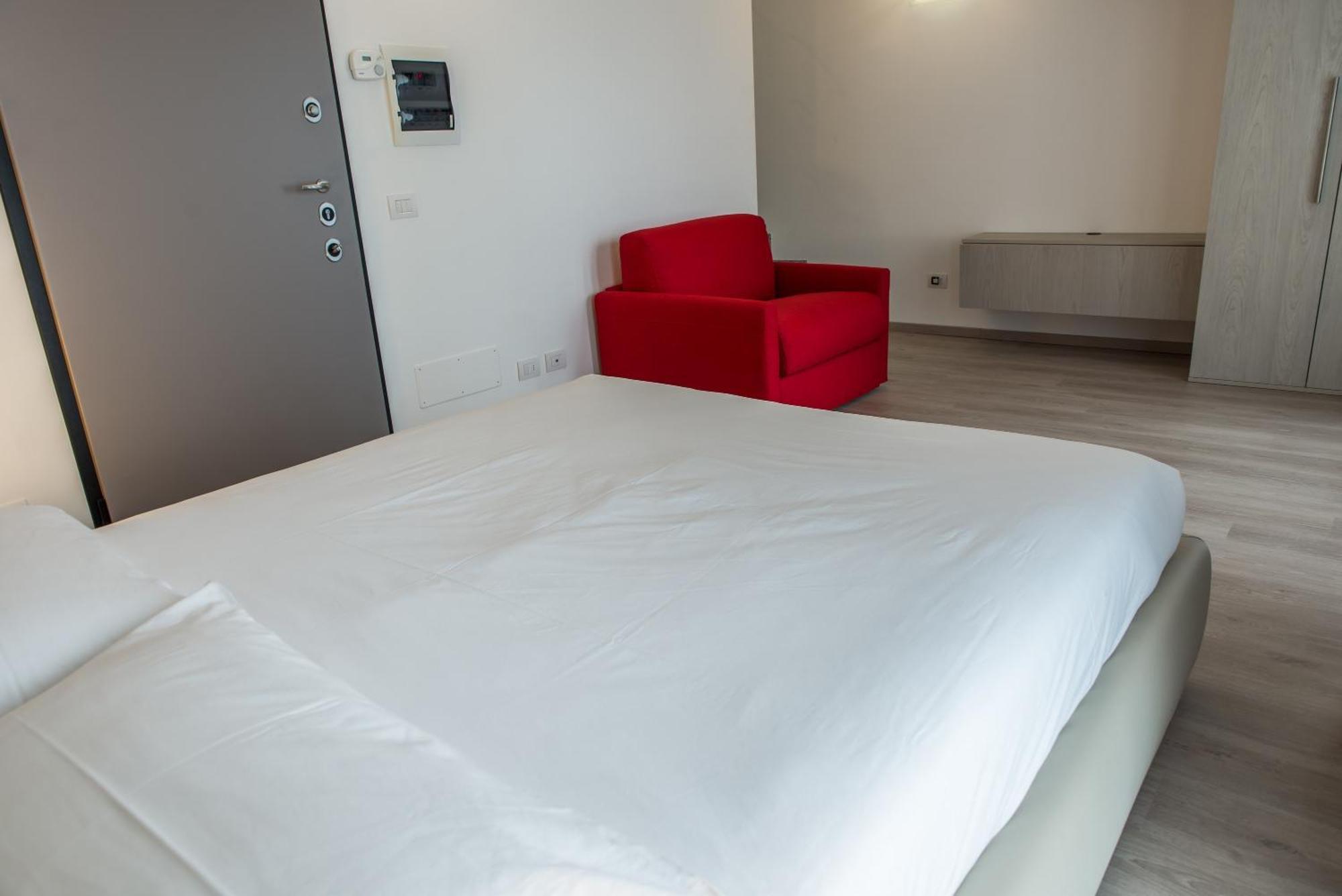 Апартаменти Residenza Luigina Варенна Номер фото